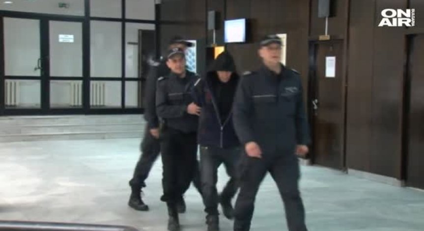 Изнасилвачът на ученичка от Благоевград остава в ареста