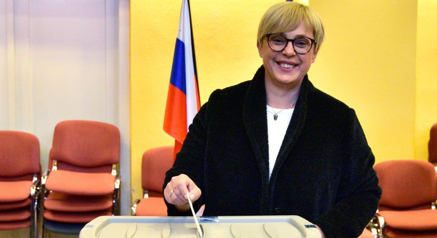 Словения избира президент, за първи път жена застава начело на държавата?