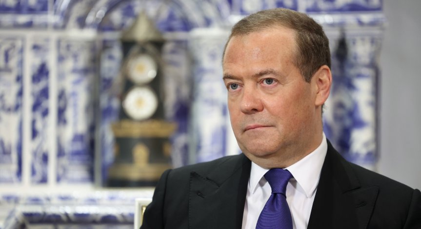 Медведев нарече Украйна 