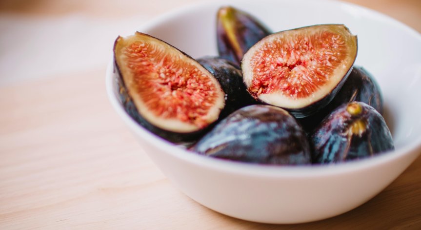 Количествата калций в смокините не са никак малки.