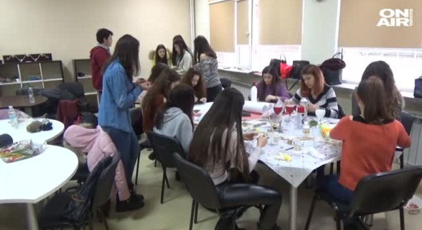 Ученици от Силистра подпомагат деца в неравностойно положение чрез свой бизнес