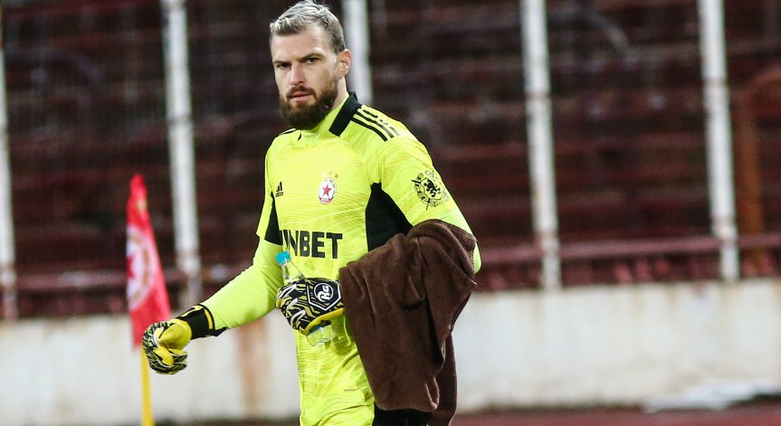 Бусато остава в ЦСКА, Митко Евтимов повече няма да пази за 