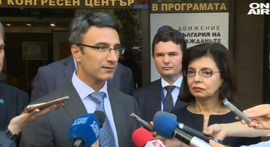 Реформаторите търсят подкрепа за съставяне на кабинет