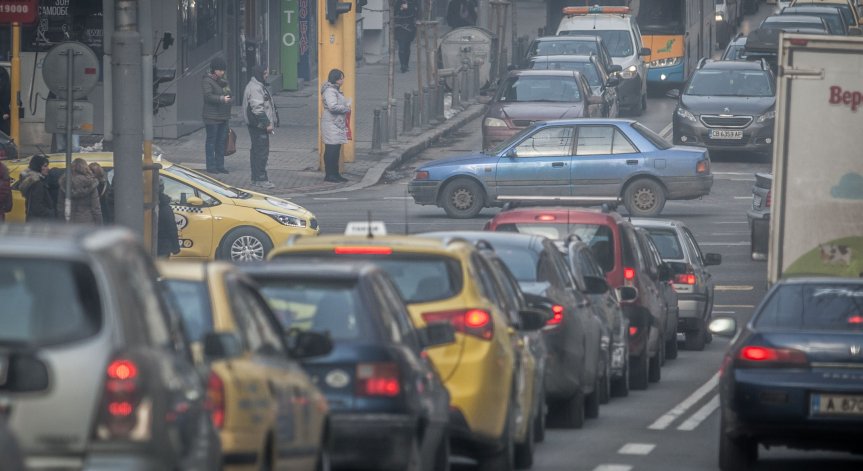 Да извикат за обяснение и Йорданка Фандъкова, призова председателя на СОС Цветомир Петров.