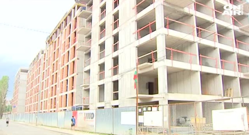 ДНСК спря строежа на 8 сгради в комплекса 