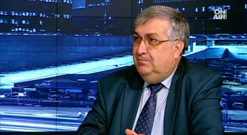 Срещите между Румен Радев и Бойко Борисов трябвало да са редовни