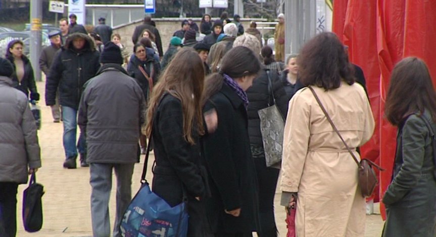 ГЕРБ с малка преднина пред БСП за евроизборите, според Алфа Рисърч