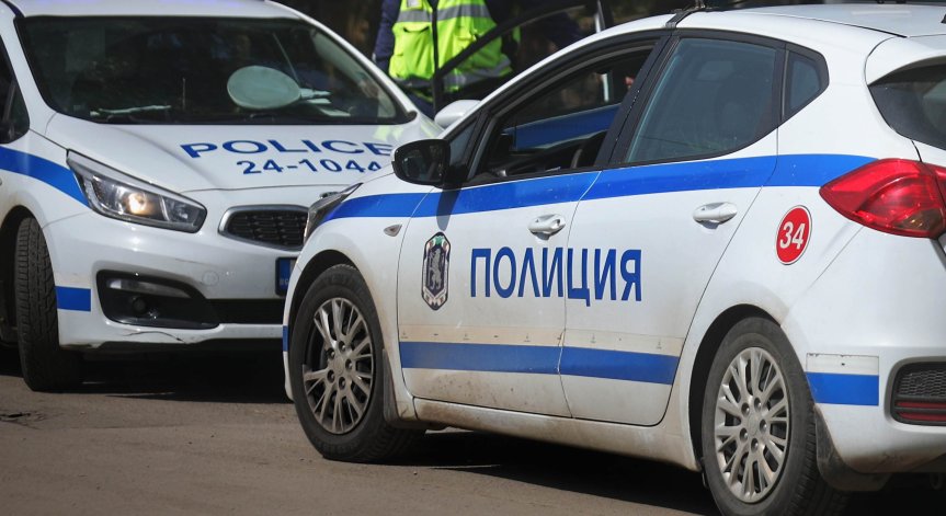 Полицай се простреля в гърдите в РУ Харманли