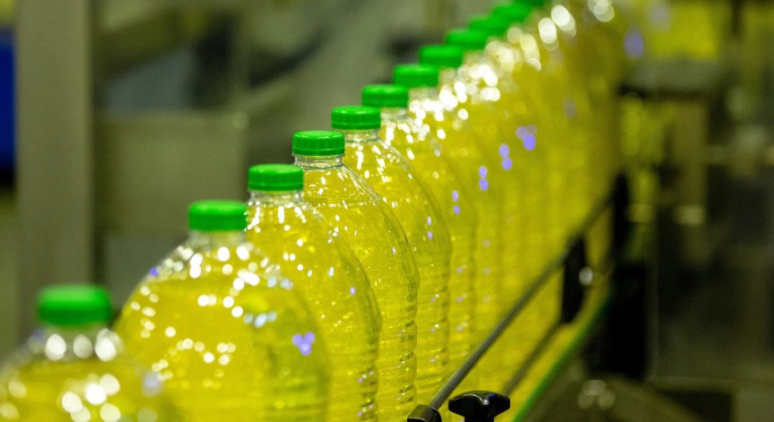 Директорът на Стоковата борса: Олио има, цените ще се върнат до 3,50 - 4,00 лв.