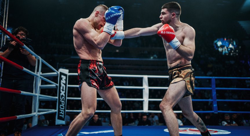 SENSHI 25 взриви арената с епични сблъсъци!