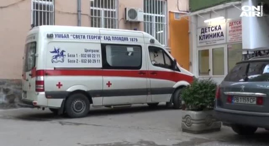 Издирват родителите на изоставеното в Пловдив бебе, чака ги затвор