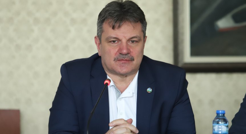 Д-р Симидчиев: Ваксинацията е безопасен и ефикасен начин да се справим с Ковид