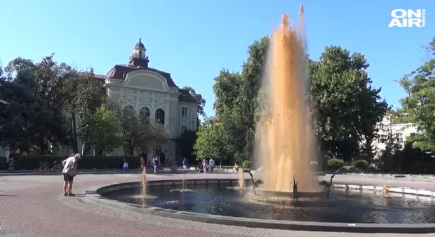 Диетична напитка бликна от фонтан в Пловдив 