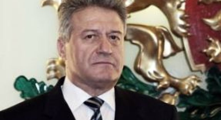 Ангел Марин е одобрил над 81 000 молби за гражданство
