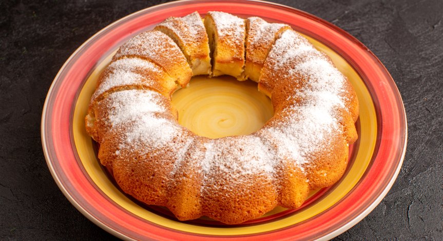 Рецепта от тефтера на баба: Бърз кекс с кисело мляко