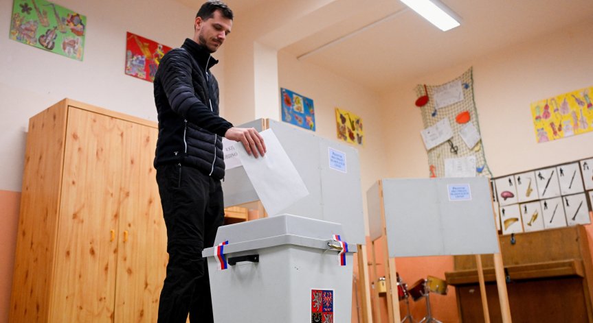 Втори ден на парламентарните избори в Чехия