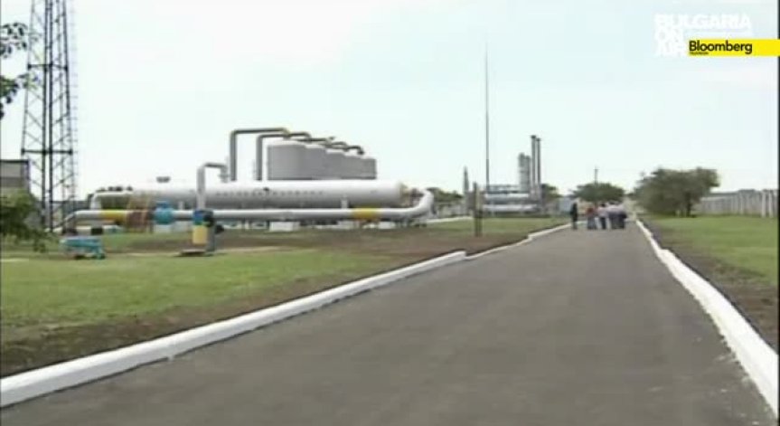 Гюнтер Йотингер се обяви срещу санкциите в руския газов сектор
