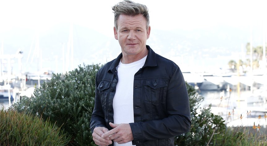 Ще трябва да готви в огромни количества: Гордън Рамзи стана татко за шести път