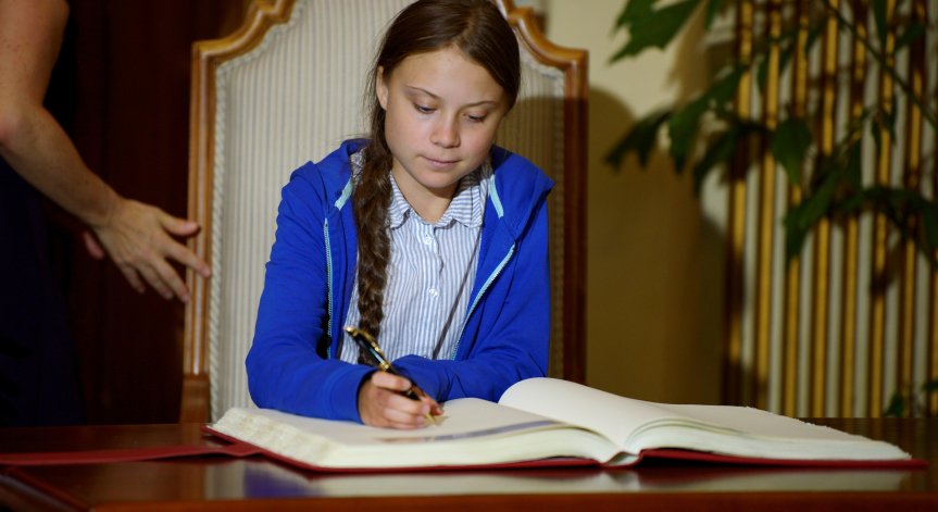 Путин за Тунберг: Никой не ѝ е обяснил, че съвременният свят е сложен