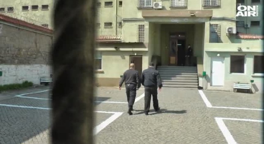 Синдиката на надзирателите решава дали да излязат на протест