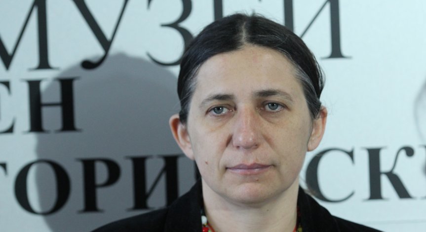 Дъщерята на Желю Желев изригна срещу Радев: Маските падат