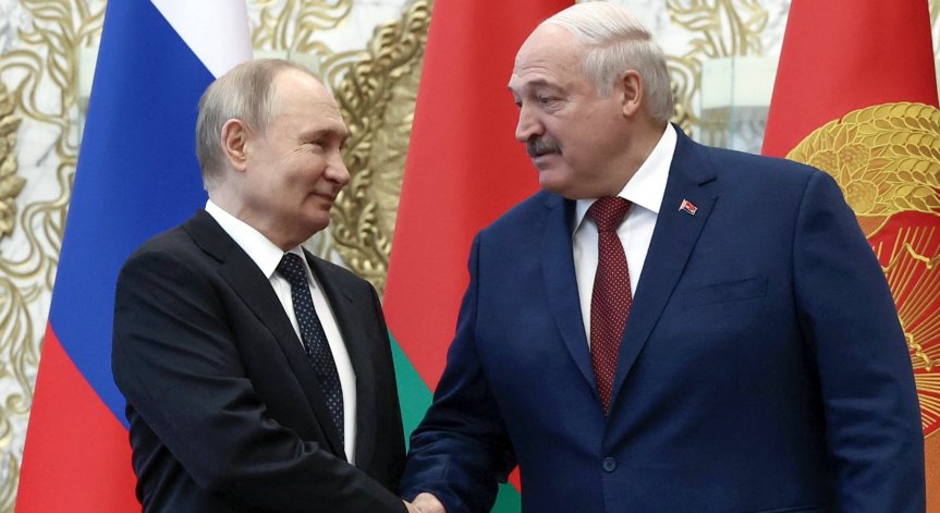 Путин подписа указ за награждаване на беларуския лидер Александър Лукашенко с най-високия руски орден.