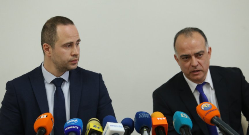 След инцидента с токовия удар: Главният архитект на 