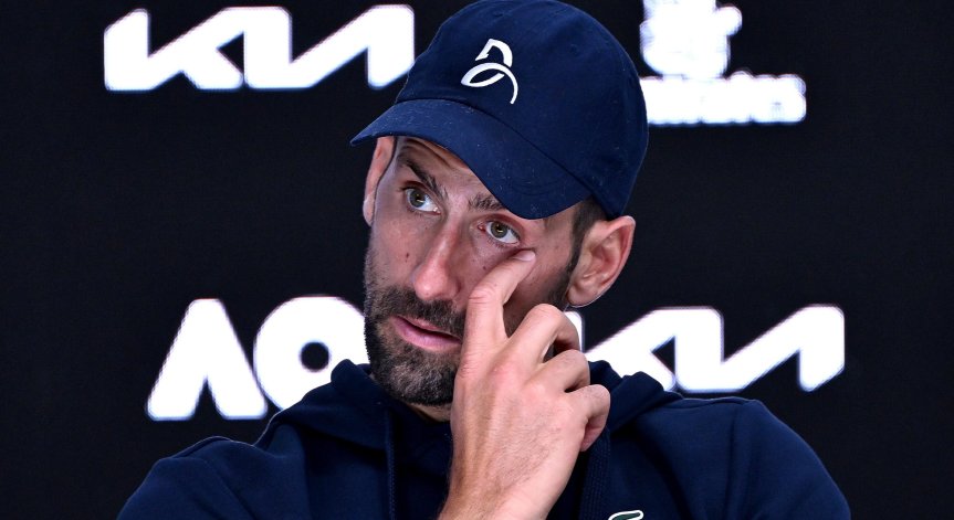 Джокович бе освиркан от публиката.