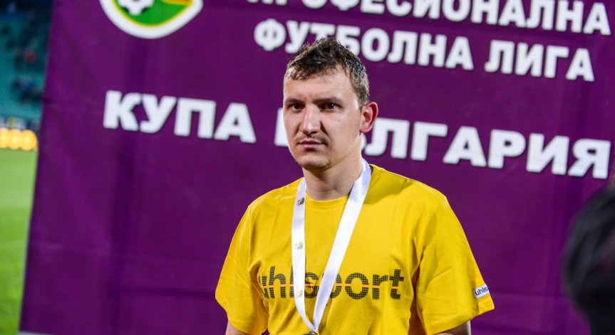 Оперираха успешно Неделев, събуждат го към 12 часа