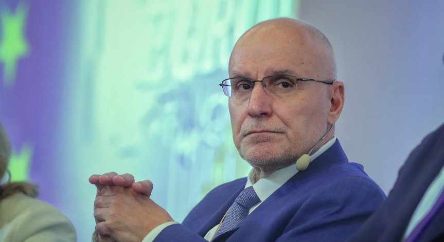 ГЕРБ-СДС внесе кандидатурата на Димитър Радев за управител на БНБ