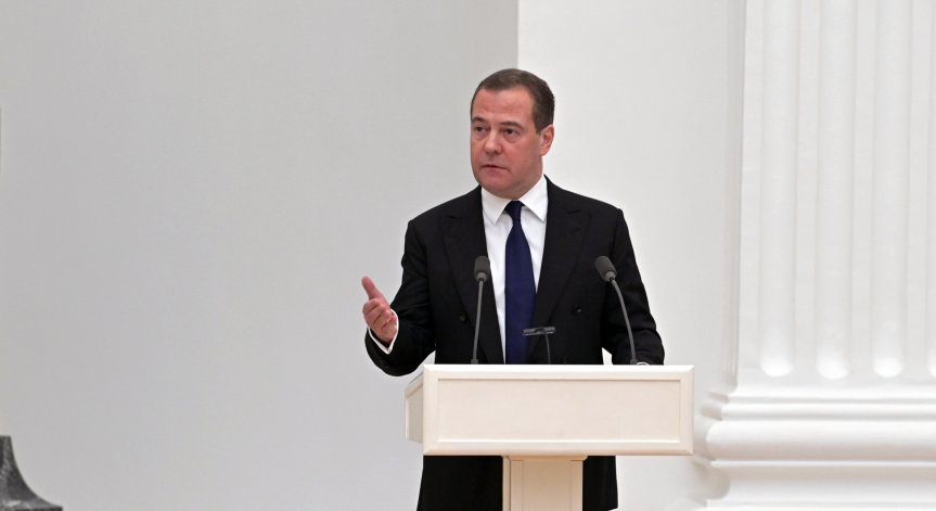 Медведев: Причината за специалната военна операция? Заплахите на Киев на ядрената програма