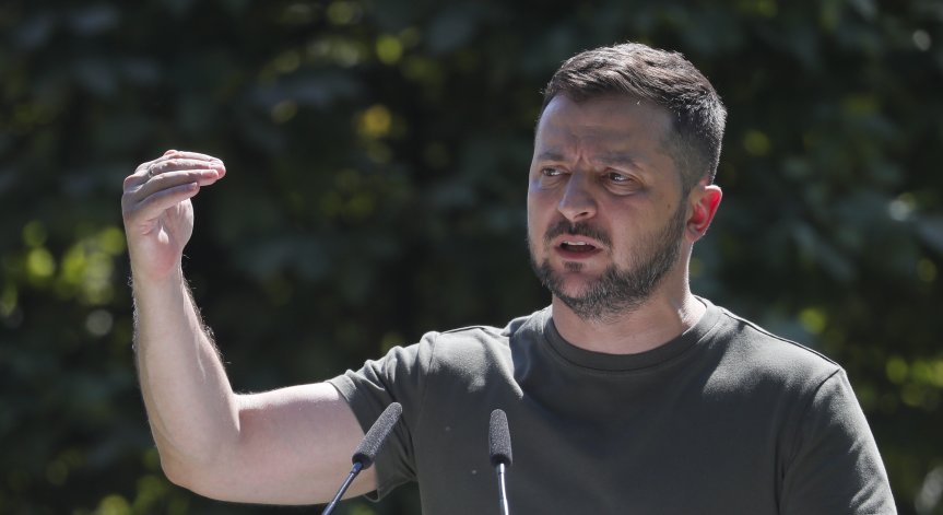 Зеленски: Никой друг не използва атомна централа, за да заплашва целия свят