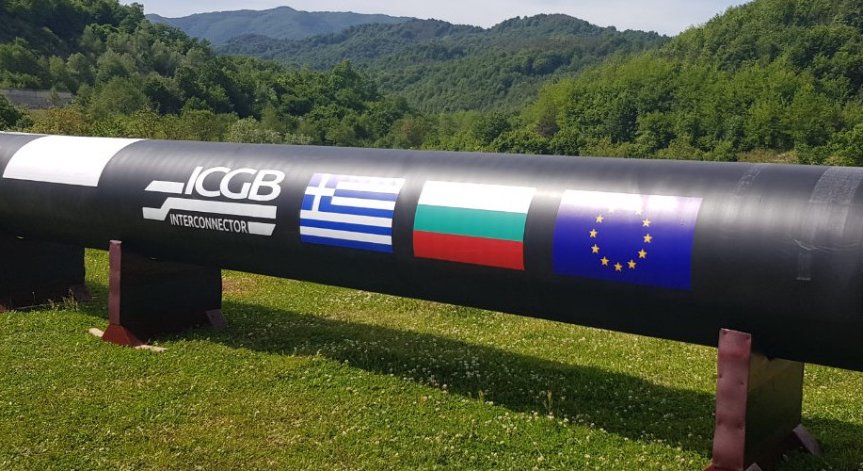 Служебни министри инспектират газовата връзка с Гърция