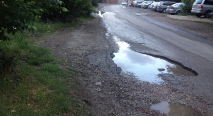 Започват ремонти на 30 вътрешно-квартални улици в районите на София