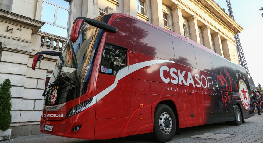 ЦСКА се похвали с нов клубен магазин на 