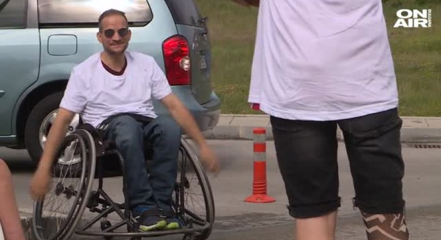 Run2Gether: Благотворителен маратон по двойки за първи път в столицата