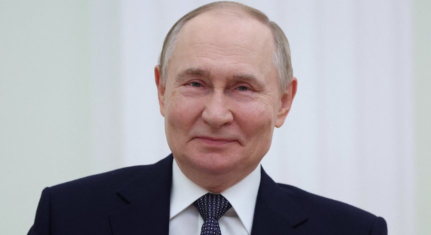 Владимир Путин призова 135 000 руснаци на задължителна военна служба