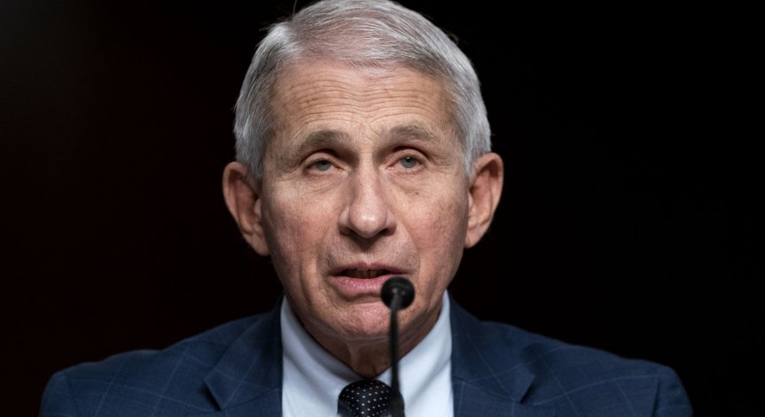 Д-р Фаучи: Омикрон се разпространява бързо и вероятно ще засегне всички