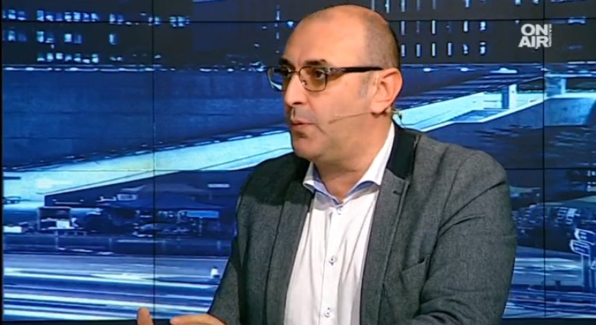 Международен експерт: Ердоган държи козовете за случая 