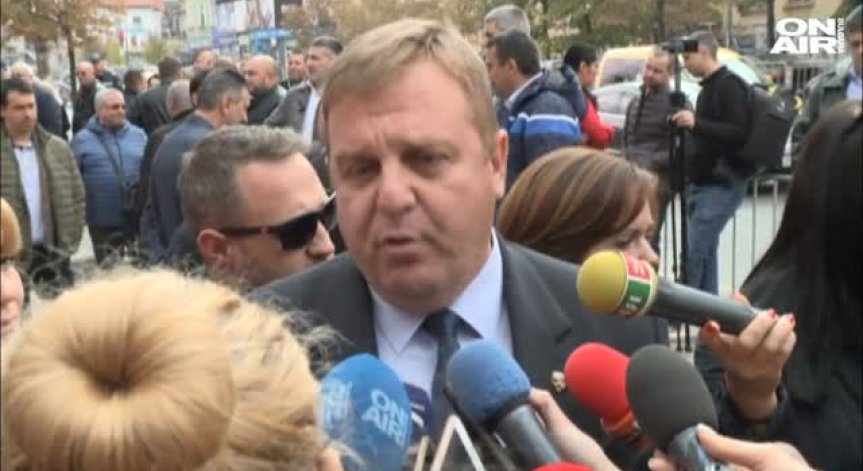 Каракачанов: Повече роля на синя каска няма да играя