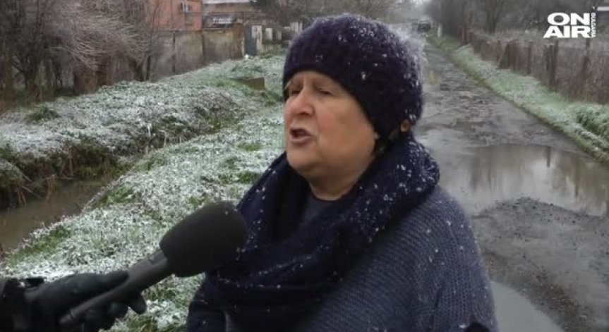 Безсънна нощ в Дебелт заради опасност от водно бедствие