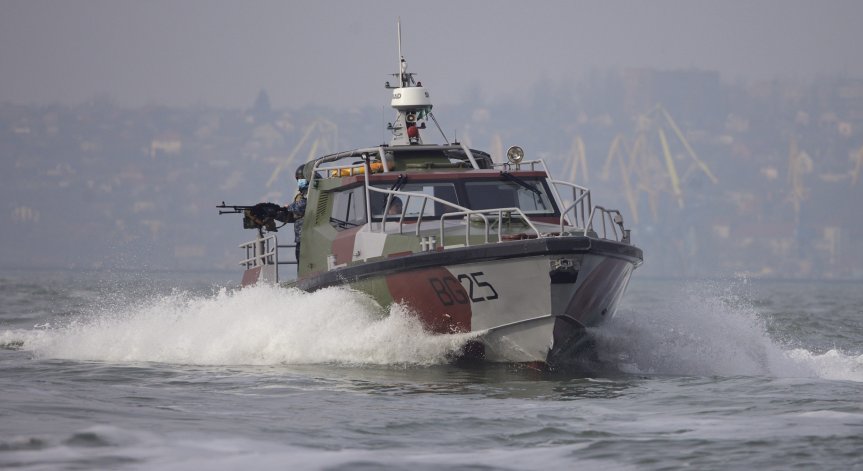 Български моряци са блокирани на украинско пристанище, зоват за евакуация