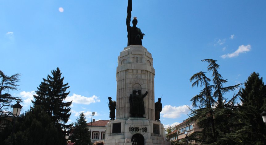 89-годишен мъж дари щик от 1867 г., за възстановяването на търновския паметник 