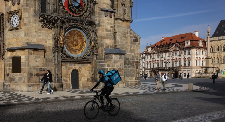 Чехия предприе интересен ход, за да си осигури повече ваксини