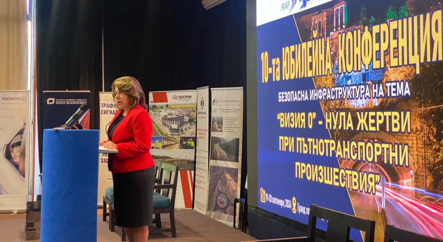 Коритарова апелира за спазване на ограниченията за движение по пътищата.