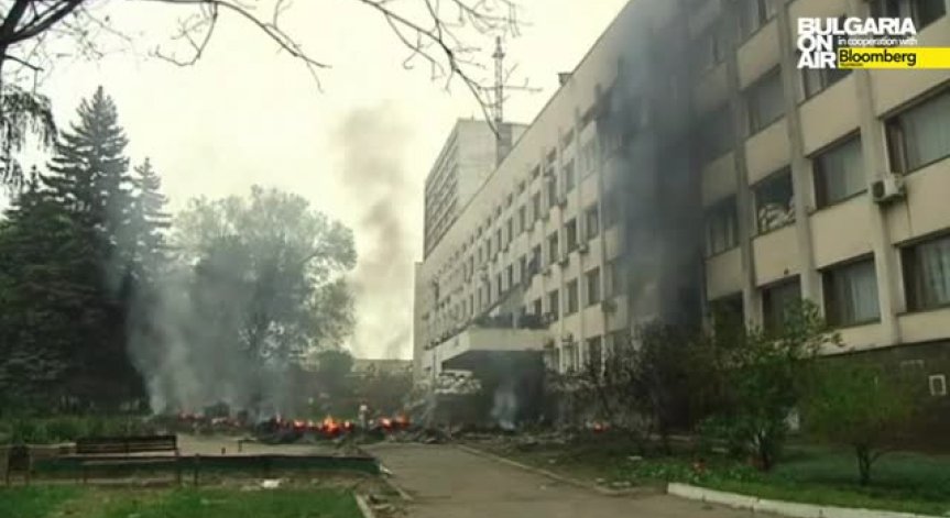 Украйна се готви за референдум, сблъсъци в Мариупол