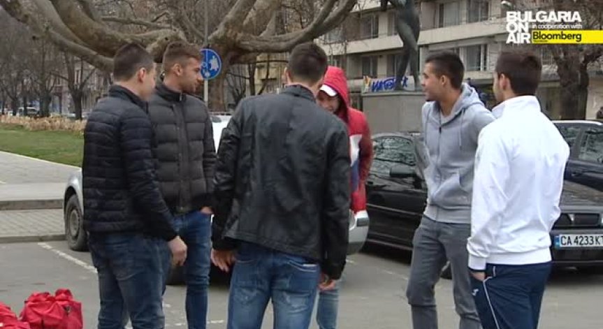 Младежите избират капитан преди квалификацията с Уелс