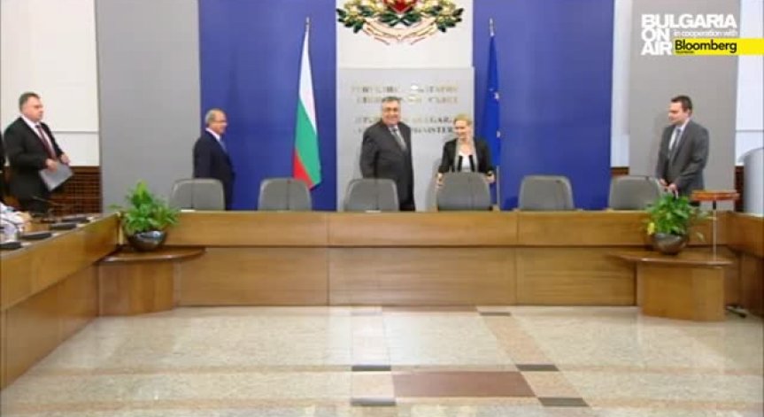 Служебният кабинет смени петима областни управители