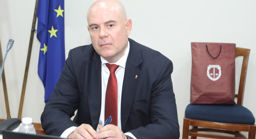 ПРБ: Върховенство на правото е невъзможно без взаимодействие между властите