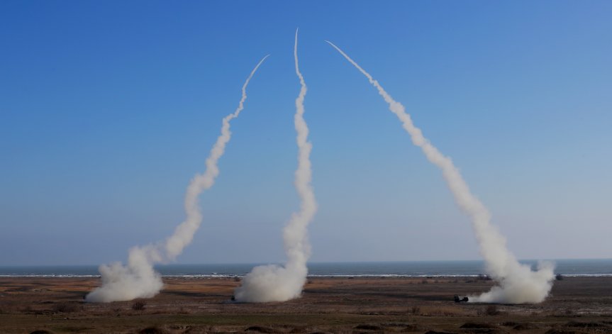 МО получава спешно над 37 млн. лв. за купуване на ракети и торпеда